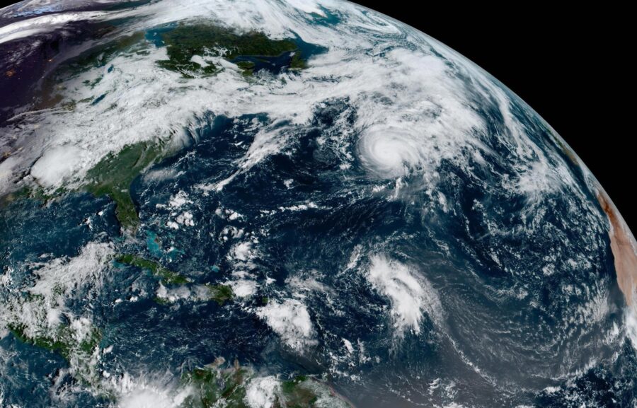 Humberto se convierte en huracán en el Atlántico sin amenazar zonas costeras