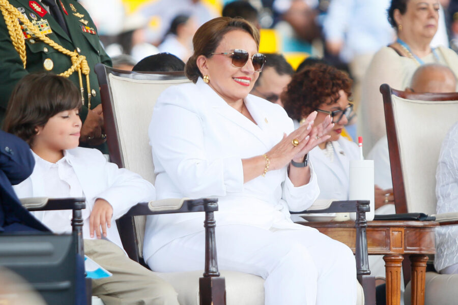 El papa recibirá mañana en audiencia a la presidenta de Honduras, Xiomara Castro