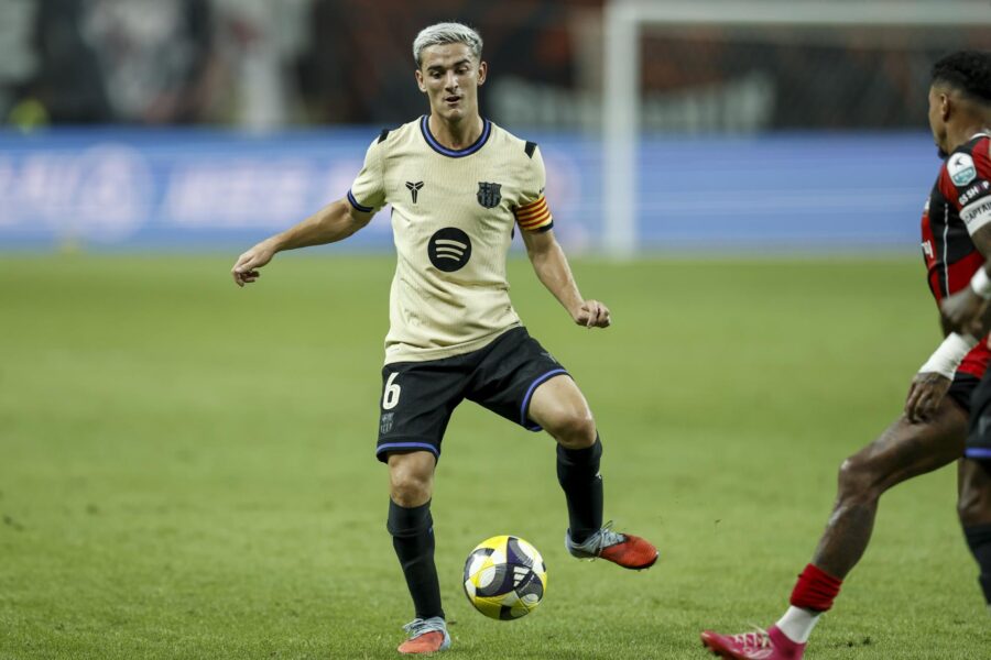 Gavi será operado con una artroscopia para evaluar su menisco derecho