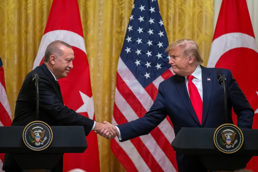 Trump recibirá a Erdogan la próxima semana para cerrar acuerdo sobre aviones de combate