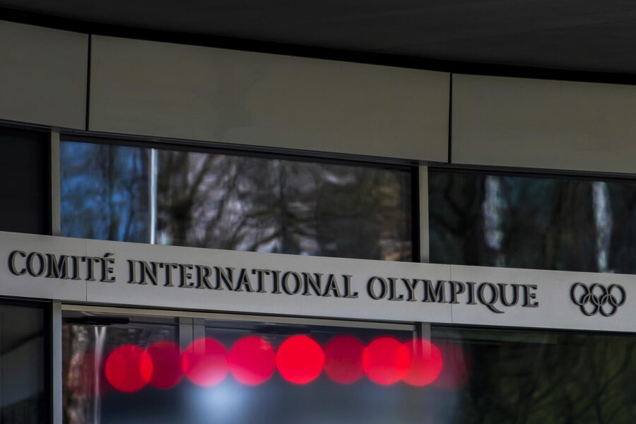 Comité Olímpico Internacional incluye dos nuevas categorías en halterofilia para Los Ángeles 2028