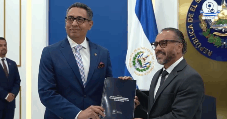 Arena y Vamos esperan que gobierno presente un presupuesto 2026 sin más deuda y que «se apriete el cincho»