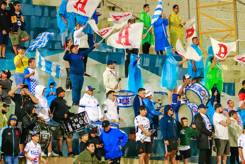 Alianza alcanza a Firpo en la cima del Apertura tras su empate