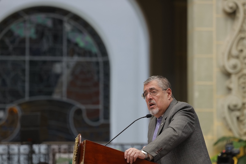 Presidente Arévalo alerta sobre amenazas a defensores de derechos humanos en Guatemala