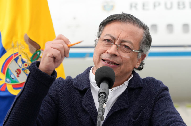 Petro propone amnistía y transición democrática en Venezuela