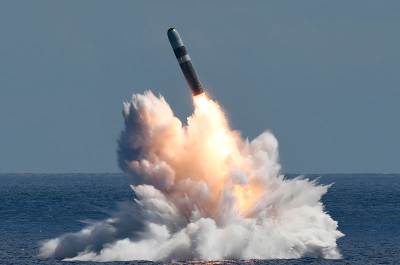 EEUU prueba misiles de largo alcance desde Florida en plena tensión con Venezuela