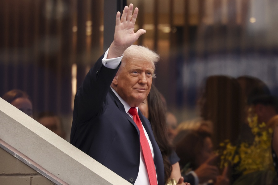 Trump niega una guerra con Chicago y afirma que EE.UU. «limpiará» sus ciudades