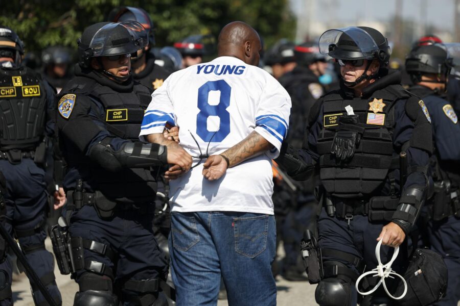 Trump amenaza con enviar tropas a Chicago y expertos advierten sobre «abuso de poder»