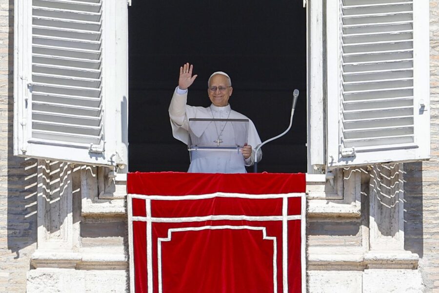 León XIV tiene un mensaje de «apertura» a católicos LGTBIQ, dice jesuita estadounidense