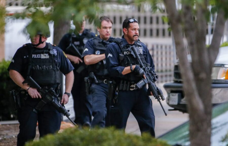 El tiroteo en un centro de ICE en Dallas deja dos muertos, entre ellos el atacante