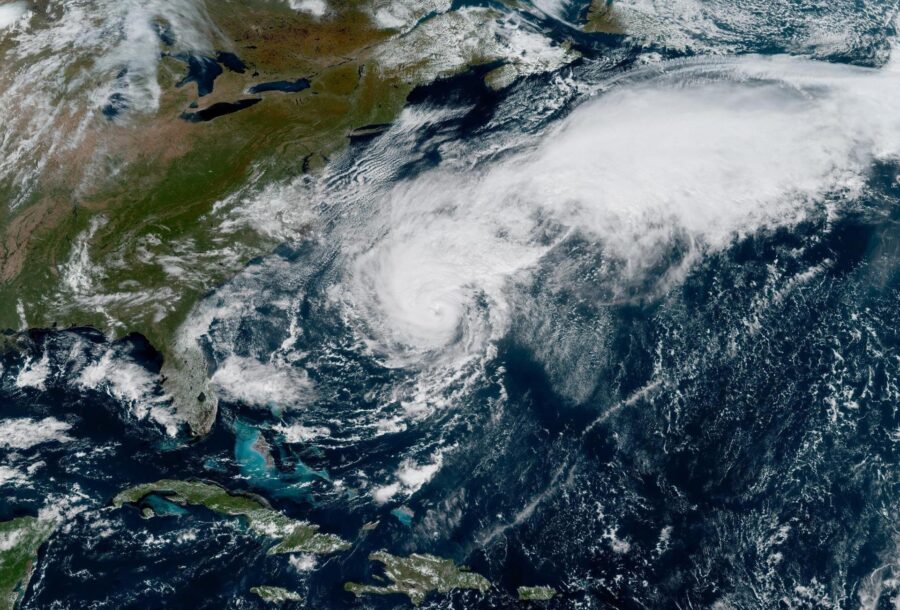 El huracán Imelda se fortalece y amenaza las Bermudas mientras Humberto se desvanece