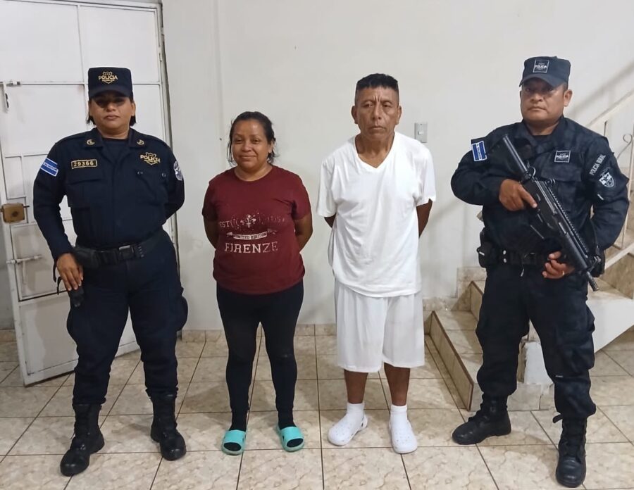 Policía captura a hombre y mujer que lesionaron a otro con un corvo