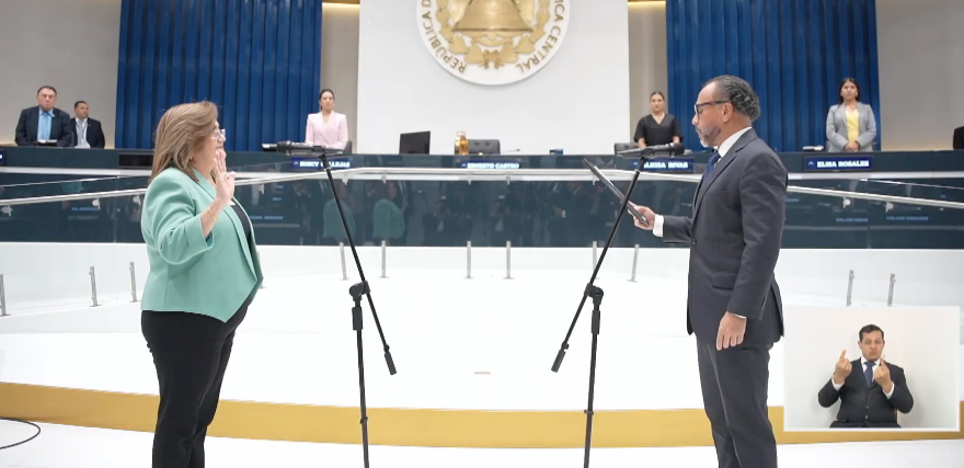 Raquel de Guevara reelecta como procuradora de derechos humanos, diputadas Villatoro y Ortiz la señalan de «cómplice»