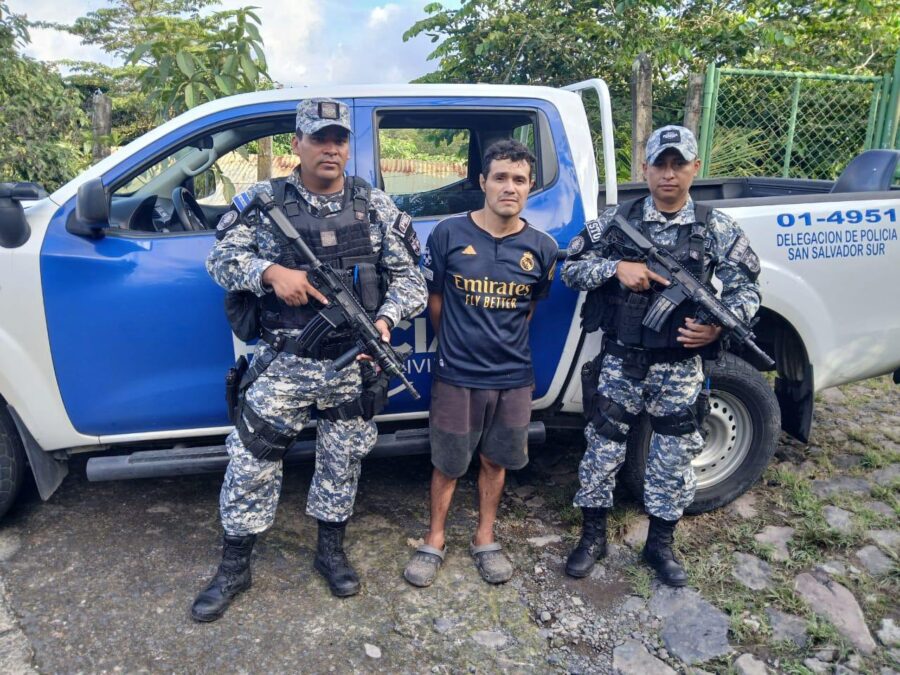 Capturan a sujeto acusado de asesinar con un corvo a un hombre en San Marcos 