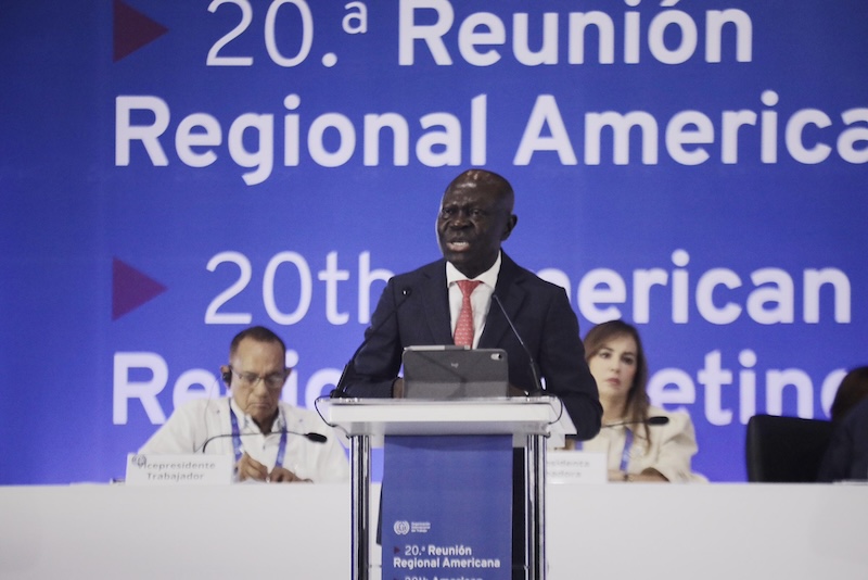 La OIT advierte estancamiento de productividad y alza del empleo informal en Latinoamérica