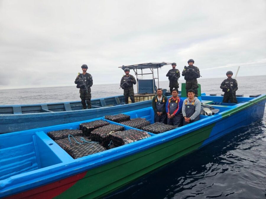 Marina Nacional intercepta alijo de droga valorado en más de $44 millones en aguas internacionales