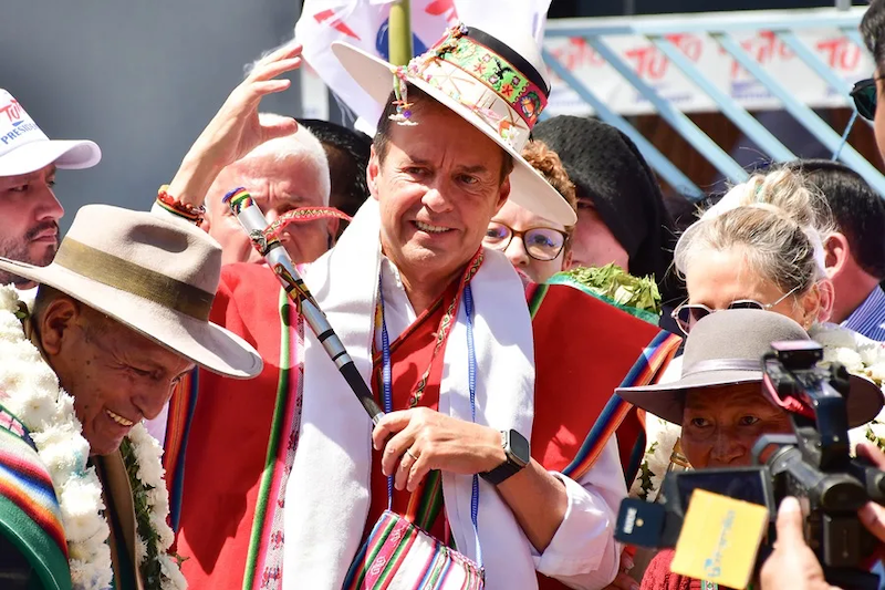 Jorge Tuto Quiroga lidera intención de voto para la segunda vuelta en Bolivia