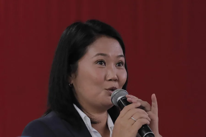 Keiko Fujimori sube en intención de voto y empata con exalcalde López Aliaga en Perú