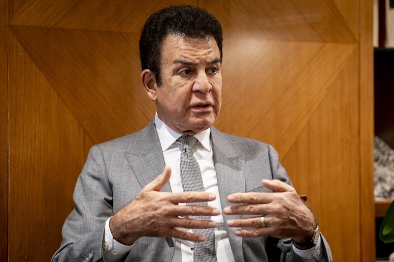 El candidato hondureño Salvador Nasralla ya se ve ganador y apuesta por retomar las relaciones con Israel y Taiwán