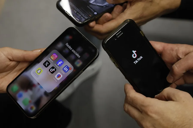 TikTok se lucra de las inseguridades juveniles, dice informe