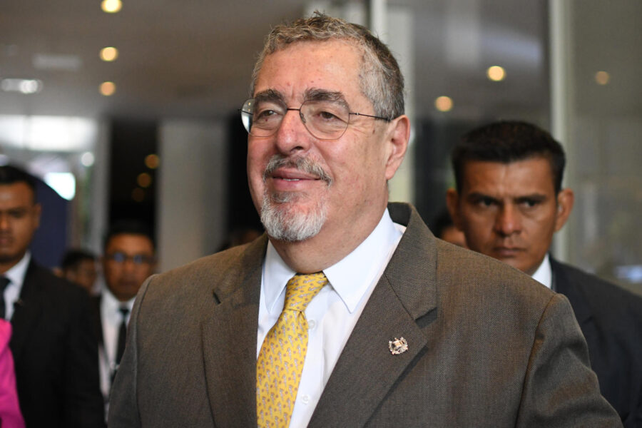 Presidente de Guatemala tendrá audiencia el sábado con el papa León XIV en gira por Europa