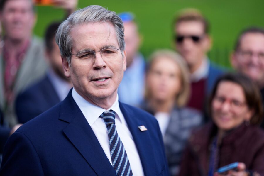 Secretario del Tesoro de EE.UU. confirma a los cinco candidatos para liderar la Fed