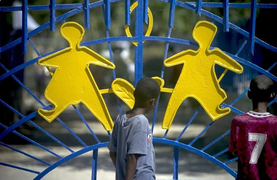 «Aldeas Infantiles SOS» reconoce que su fallecido fundador abusó sexualmente de 8 menores