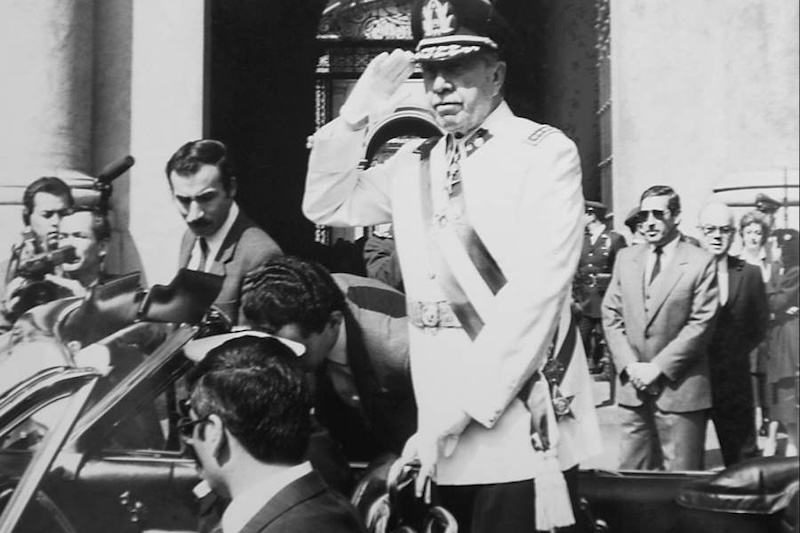 Tres candidatos presidenciales chilenos reivindican el legado de Pinochet