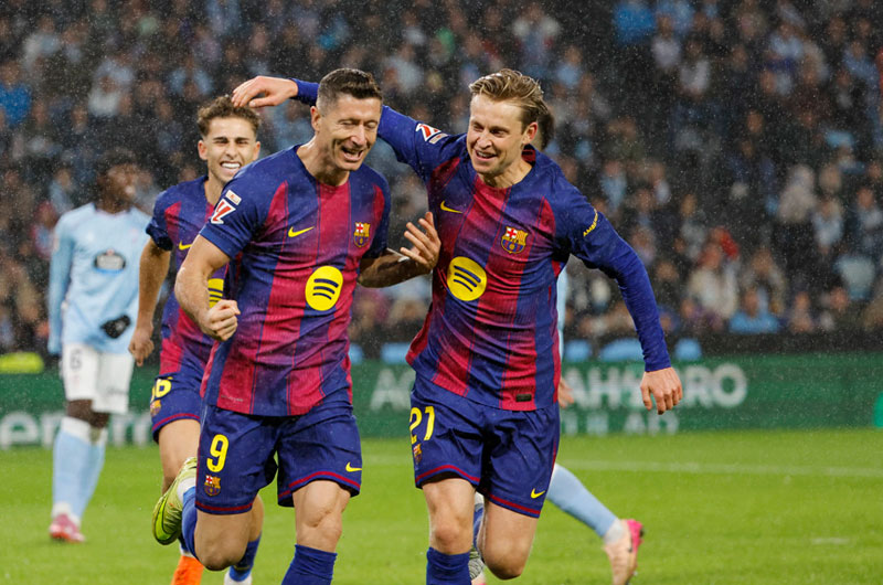 Barcelona visita al Betis en duelo clave por el liderato