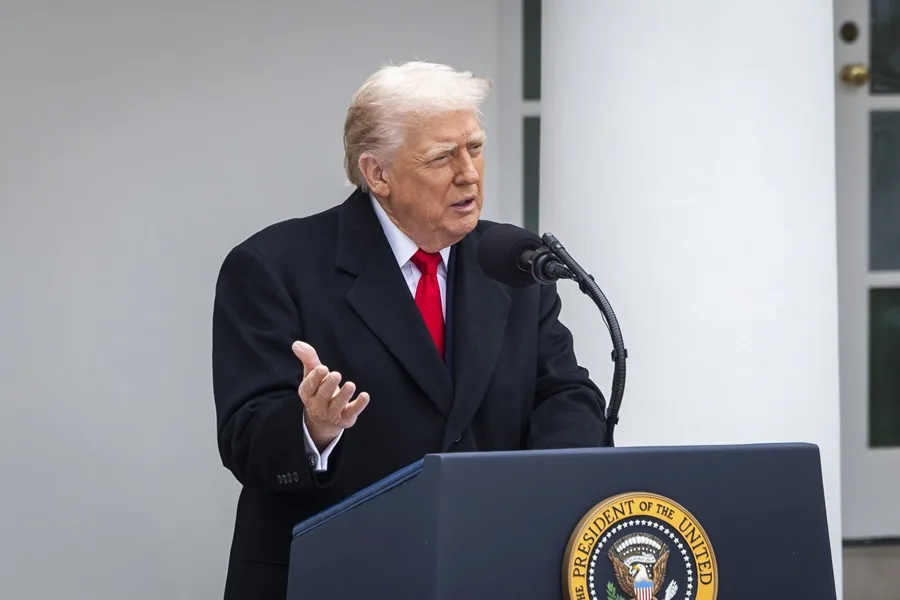 Trump anuncia nuevas reuniones con rusos y ucranianos para presionarlos a que acepten acuerdo de paz