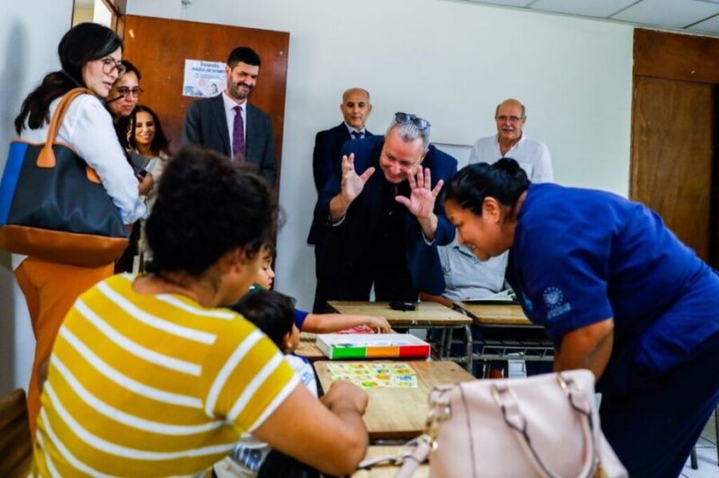 Cooperación marroquí permitirá intervenir a 23 niños con sordera severa en El Salvador