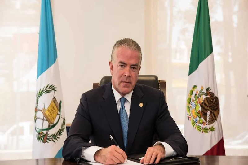 Gobierno de Guatemala destituye al dueño de Miss Universo como cónsul honorario por investigación sobre nexos al crimen organizado