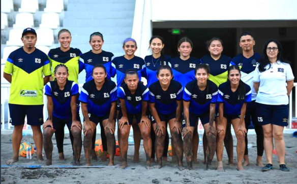 Preselección femenina de fútbol playa inicia entrenos de noviembre
