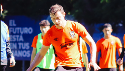 Los cuartos de final del Apertura 2025 arrancan con cuatro duelos decisivos este domingo