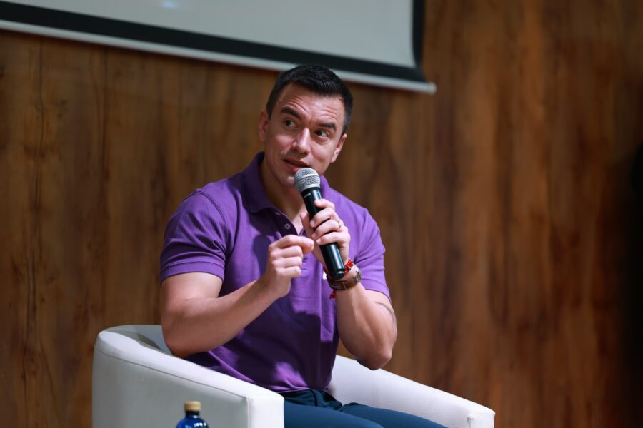 El presidente de Ecuador dice que Nobel a Machado refleja la unidad de la región por un futuro de libertad