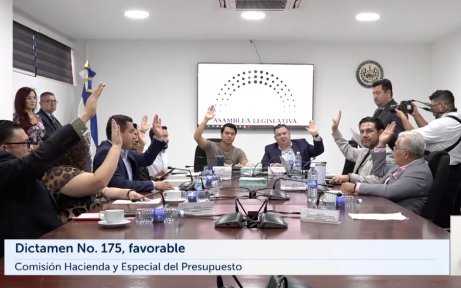 Diputados avala dos créditos por $61.3 millones para financiar programa que beneficiará a 74,000 familias de zonas rurales