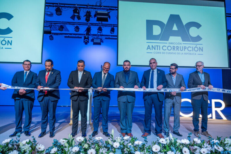 CCR inaugura nueva Dirección Anticorrupción para detectar irregularidades en uso de recursos públicos