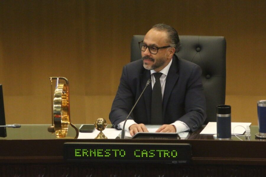 Asamblea evalúa crear una comisión especial para analizar la reforma de pensiones