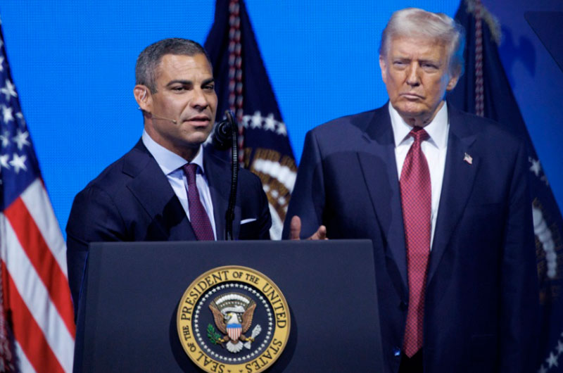 Miami elige el martes nuevo alcalde entre demócrata y exjefe migratorio apoyado por Trump