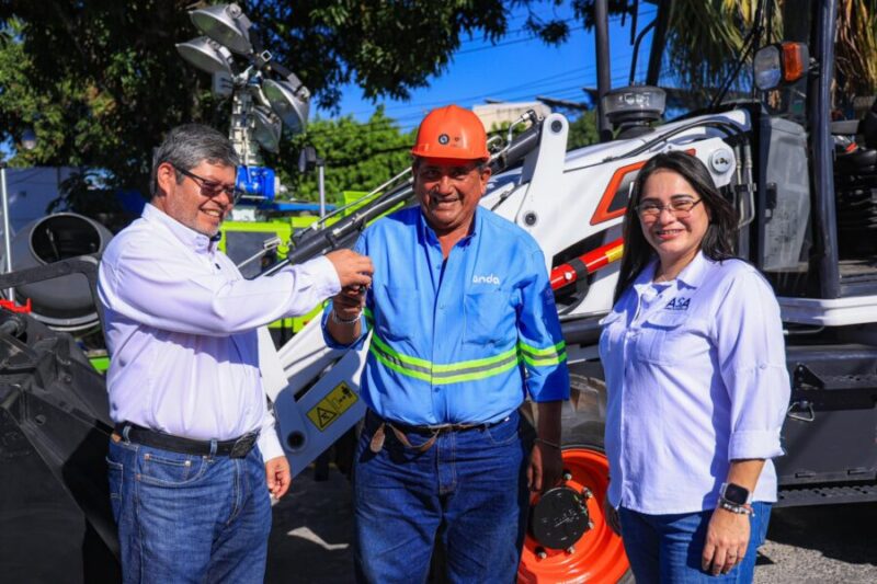 ANDA recibe maquinaria y equipo operativo valorado en $800,000 para mejorar atenciones e intervenciones