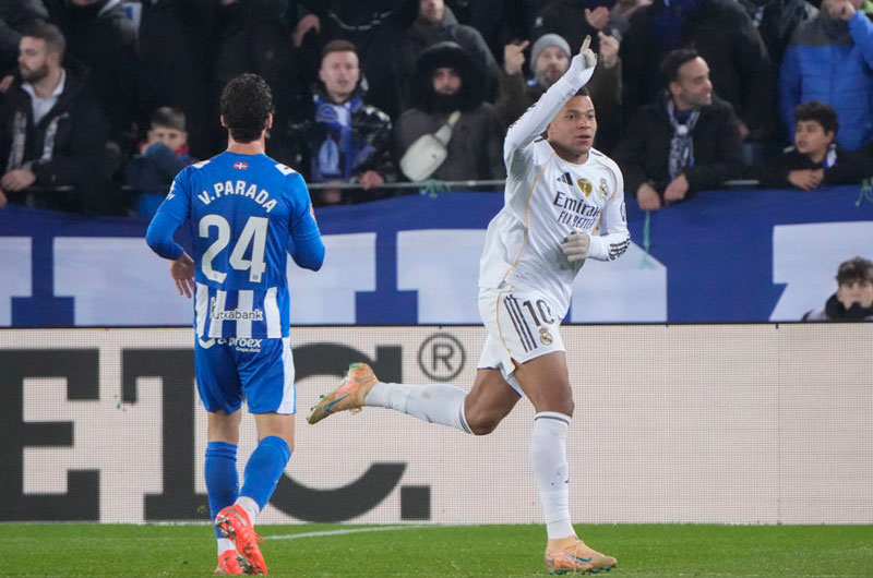Mbappé y Rodrygo dan aire al Real Madrid
