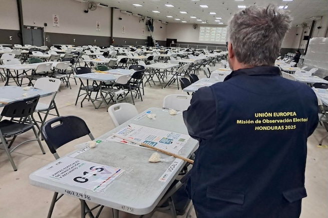 Honduras inicia escrutinio especial de actas con inconsistencias mientras se define la presidencia