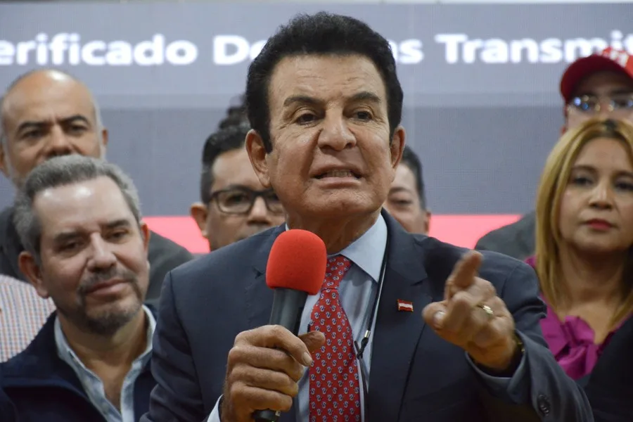 Nasralla advierte que resultado final en Honduras tardará días