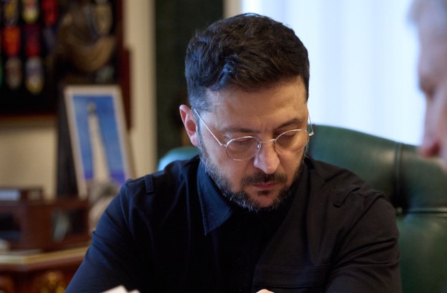 Volodímir Zelenski advierte a EE.UU. del incremento de la cooperación militar entre China y Rusia