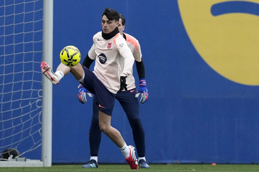 Pedri González sufre lesión muscular y estará fuera un mes en el FC Barcelona