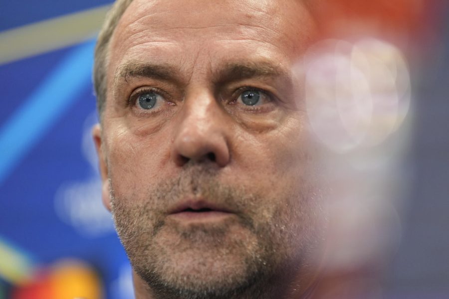 Hansi Flick sobre Champions League: «Lo esencial es centrarnos en nuestro trabajo; queremos ganar para clasificar a octavos»