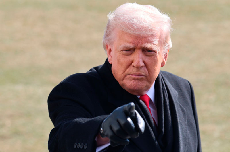 Trump estaría evaluando un ataque a Irán, revela CBS