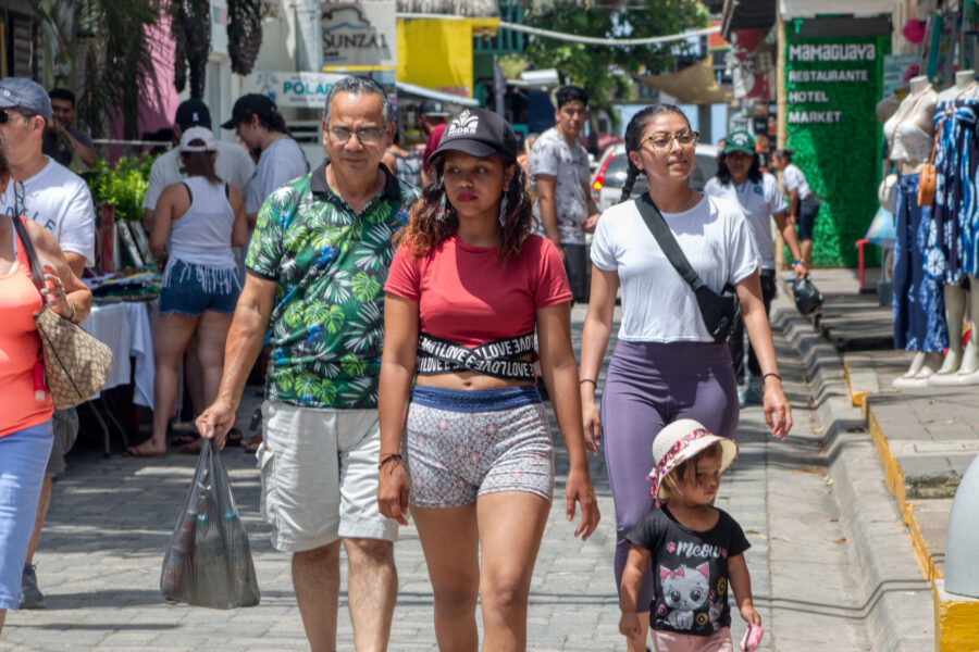 El Salvador recibió más de 4.1 millones de visitantes internacionales en 2025