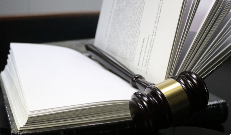 Envían a instrucción a hombre acusado de irrumpir en casa de su excompañera