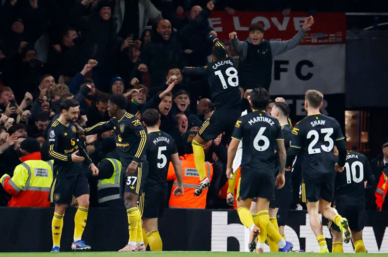 El Man U le quita el invicto en casa al Arsenal gracias al «efecto Carrick»